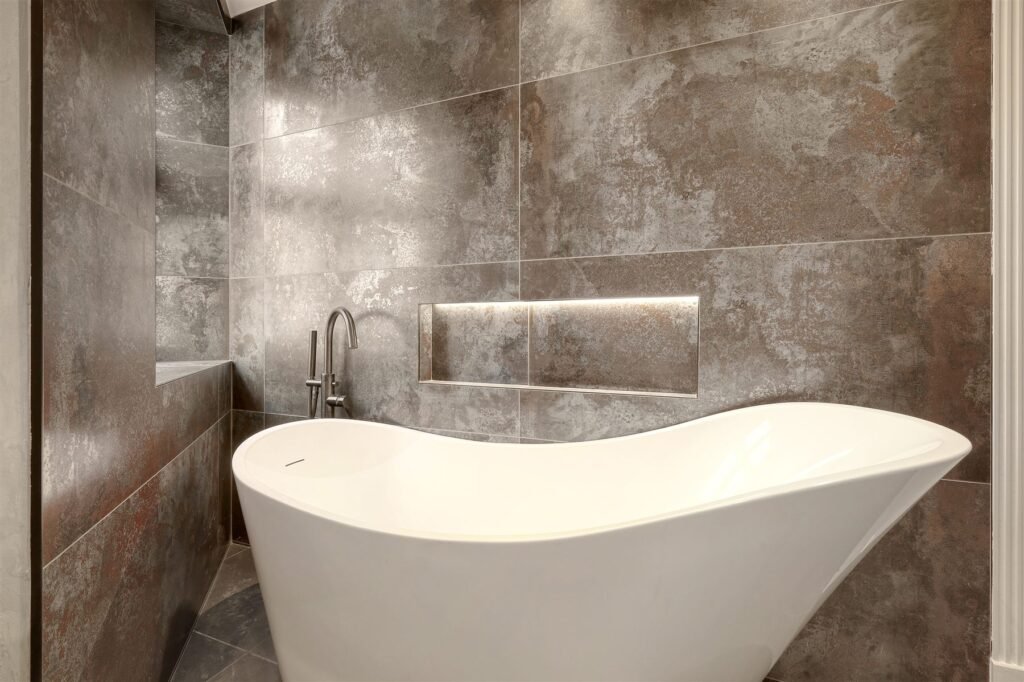 Marble bathroom with freestanding bath, 18 Hans Crescent, Knightsbridge.