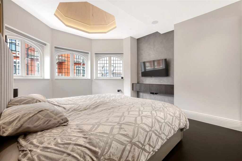 18 Hans Crescent, Knightsbridge: completed super-prime residential fit-out by Elite Contracting Group