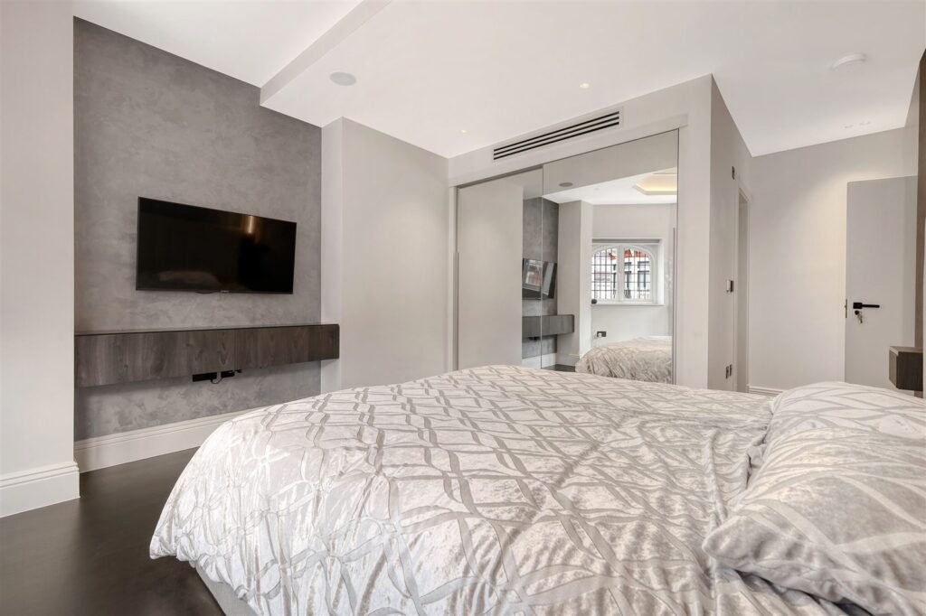 18 Hans Crescent, Knightsbridge: completed super-prime residential fit-out by Elite Contracting Group