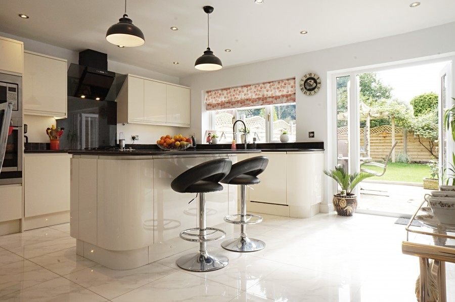 Kitchen opening to the garden, 28 Toulmin Drive refurbishment and extension.